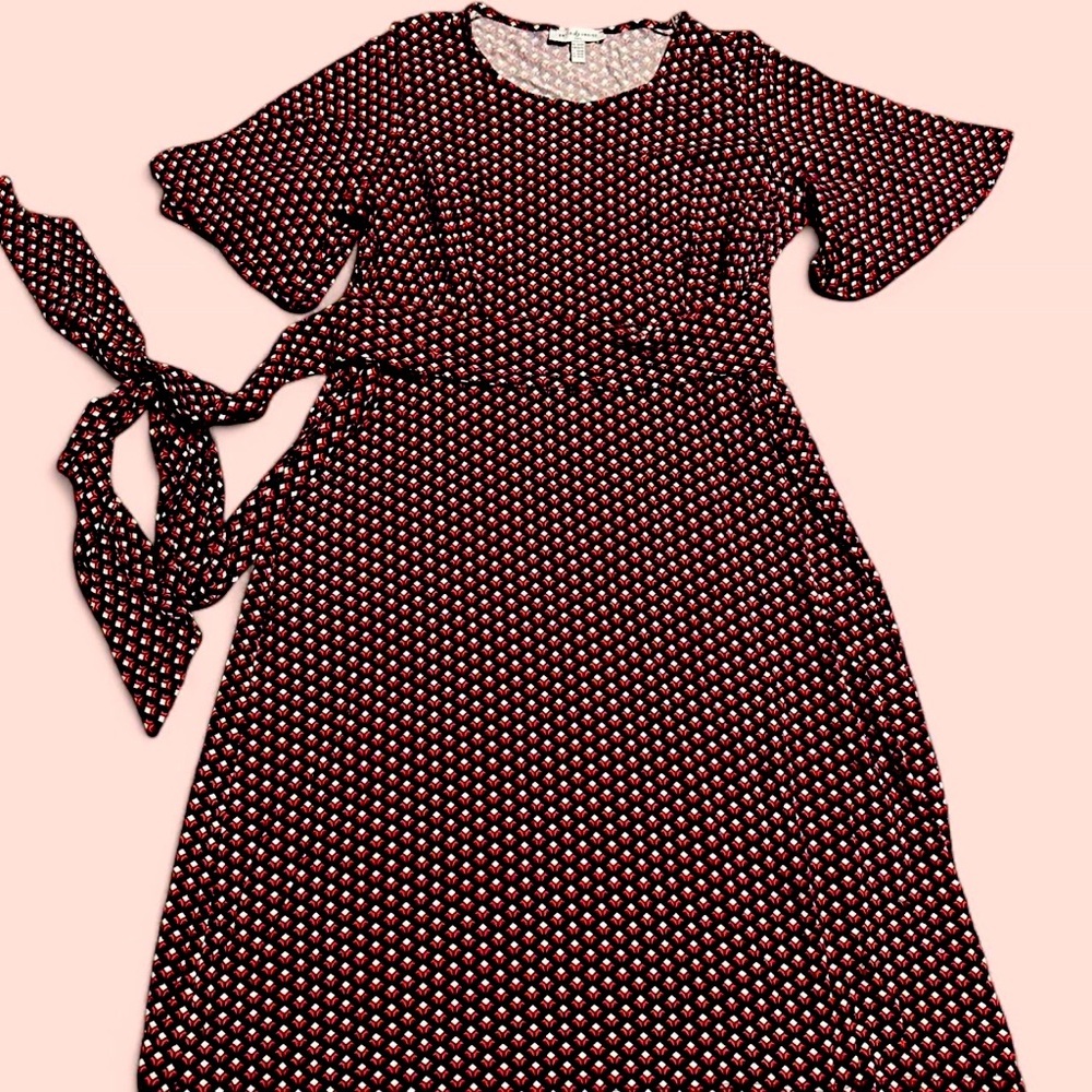 Maternity Wear Envie de Fraise Paris printed dress with tie waist US 10-12